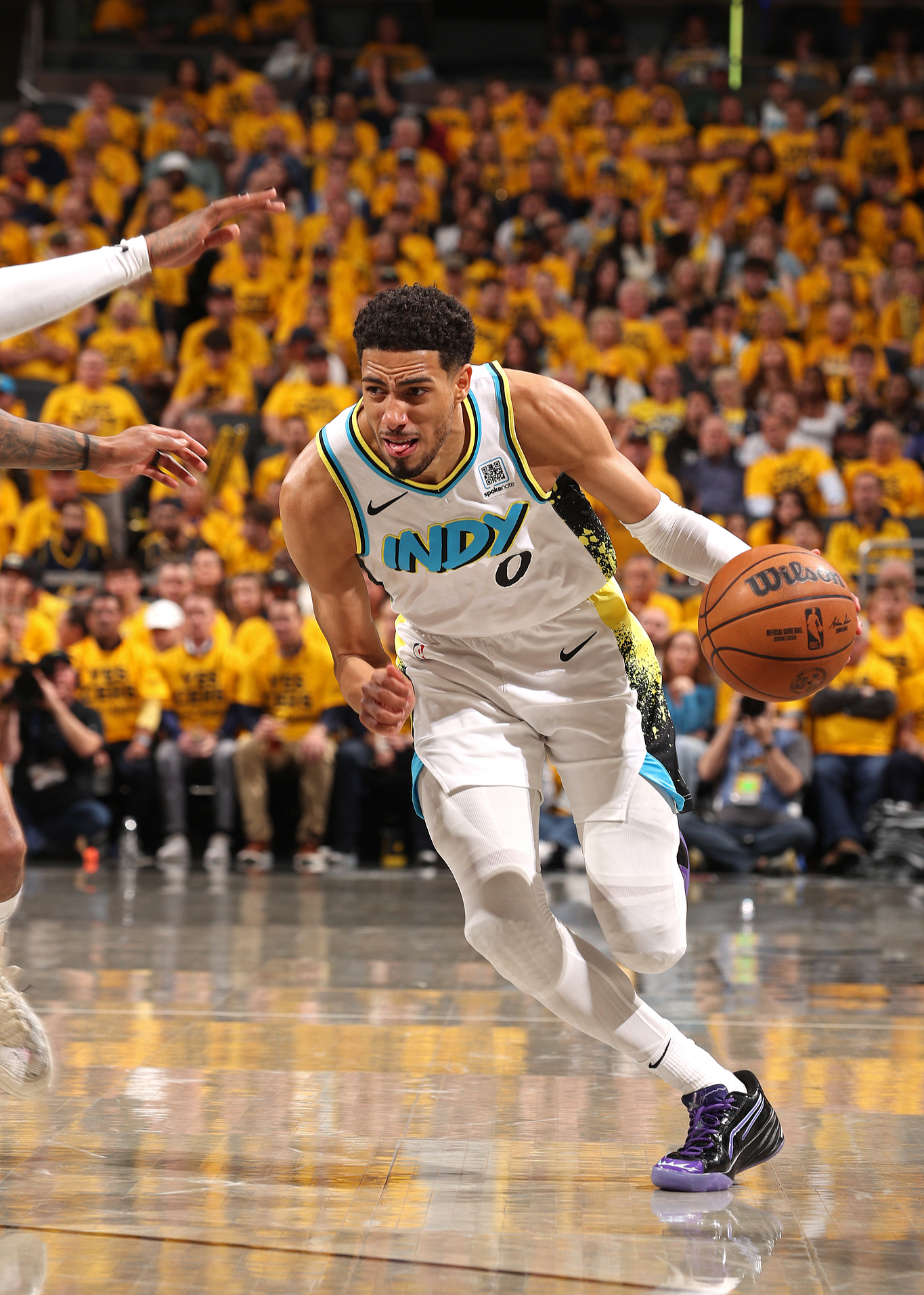 详细阅读:星空体育官网-包含密尔沃基雄鹿训练开放日,窗口期单刀错失引欢呼,英超在即,年轻球员得到机会的词条 星空体育官网-包含密尔沃基雄鹿训练开放日,窗口期单刀错失引欢呼,英超在即,年轻球员得到机会的词条