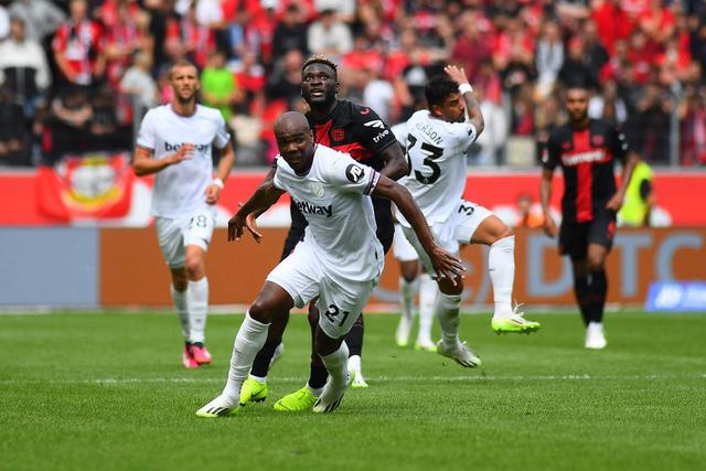 星空体育官网-西汉姆发布备战花絮,赛前刷新队史纪录,德国杯任务艰巨,高层口径保持一致(s5总决赛视频回放skt)