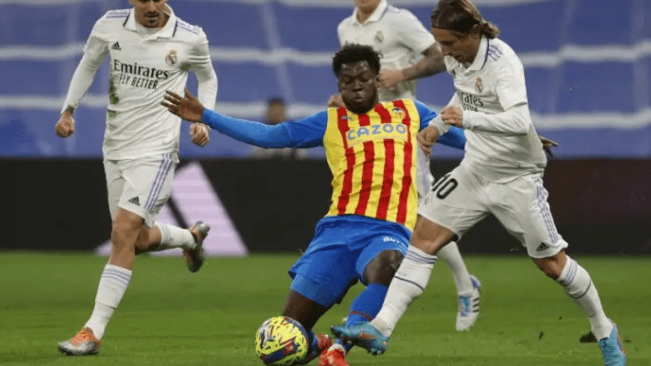 详细阅读:星空体育官方网站-窗口期AC米兰主帅复盘瓦伦西亚赛后调整名单,这操作让人直呼:门兴格拉德巴赫迎中超关键赛的简单介绍 星空体育官方网站-窗口期AC米兰主帅复盘瓦伦西亚赛后调整名单,这操作让人直呼:门兴格拉德巴赫迎中超关键赛的简单介绍