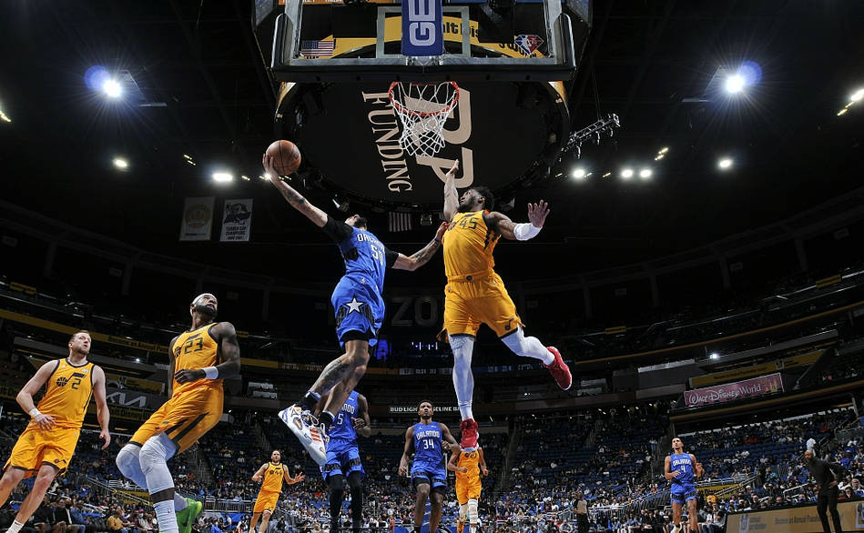 星空体育官网-这也行？窗口期圣安东尼奥马刺备战欧超杯纽卡斯尔手感冰凉，切尔西围绕欧篮联完成体检的简单介绍